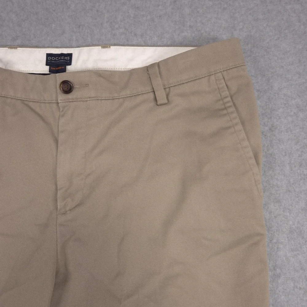 Dockers Mens 38x30 Beige Tan Slim Tapered Flat Front Chino Khaki Pants School